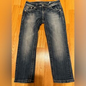 Miss Me Capris ~ Size 24